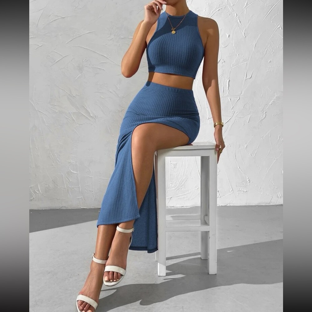 Two piece set